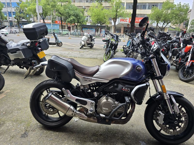 二手QJMOTOR逸550
