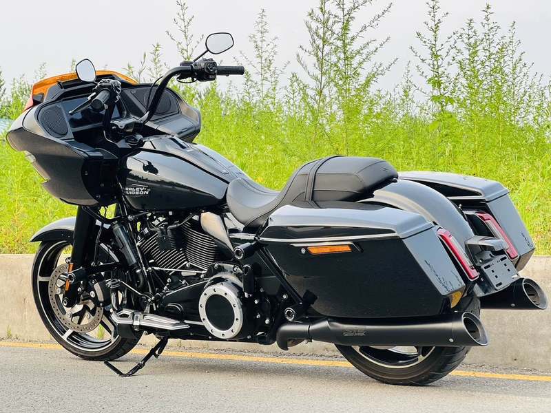 二手哈雷戴维森公路滑翔 Road Glide