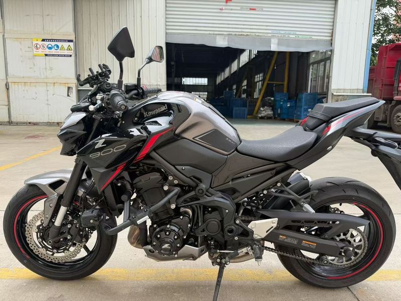 二手川崎Z900