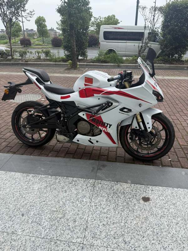 二手QJMOTOR赛250