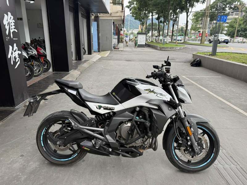 二手春风650NK