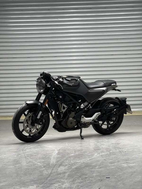 二手HUSQVARNA黑箭 401