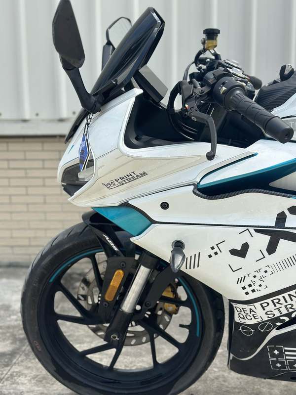 二手春风250SR