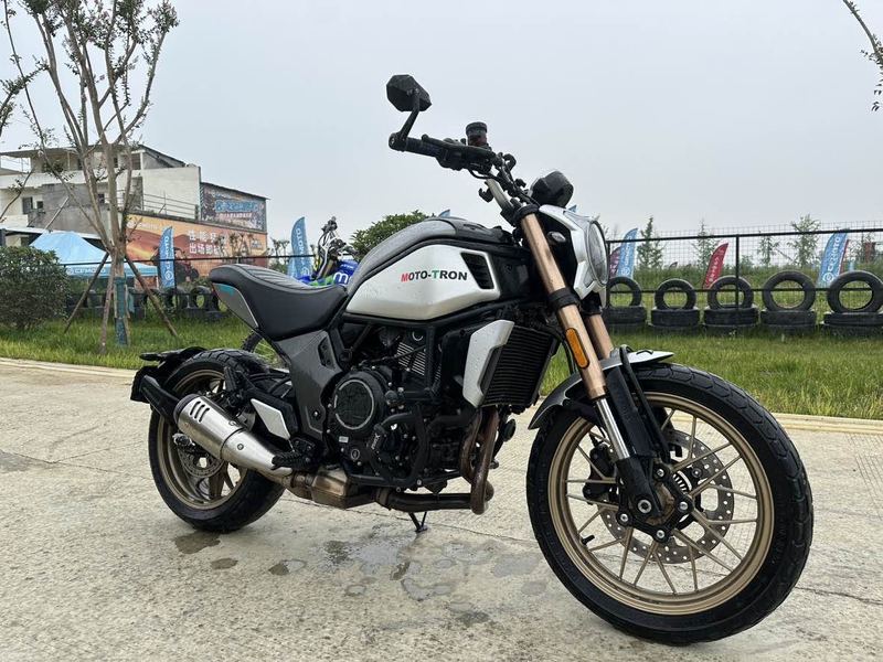 二手春风700CL-X