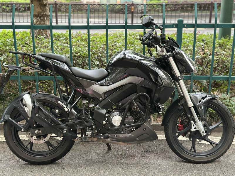 二手贝纳利小迅龙 BN150S
