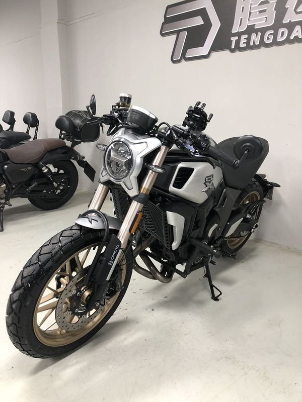 二手春风700CL-X