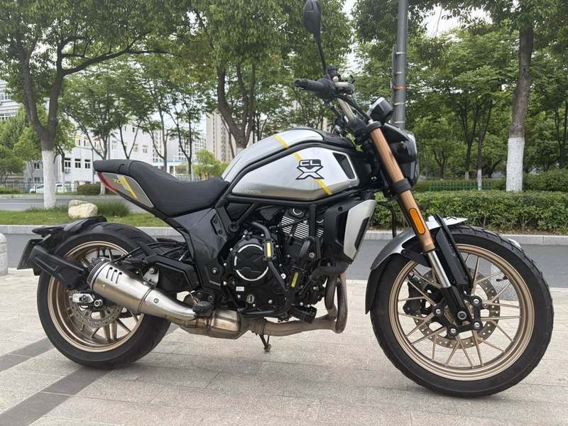 二手春风700CL-X