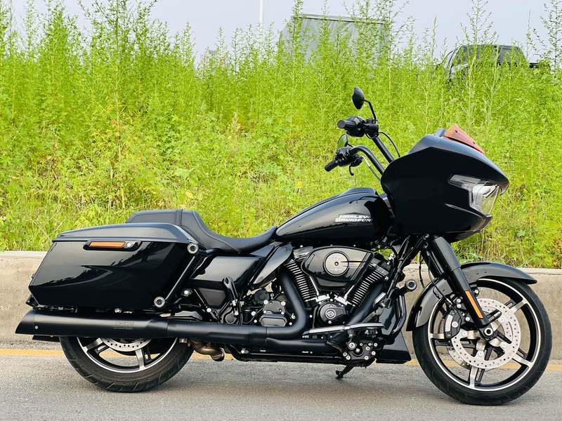 二手哈雷戴维森公路滑翔 Road Glide
