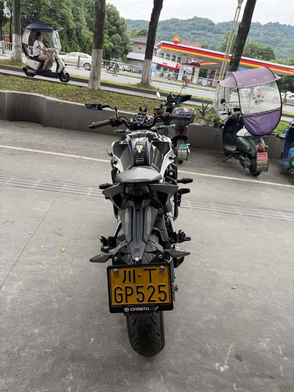 二手春风650NK