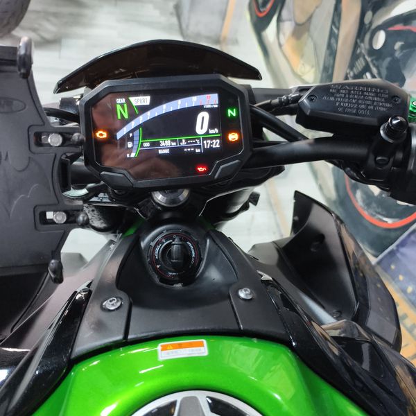 二手川崎Z900