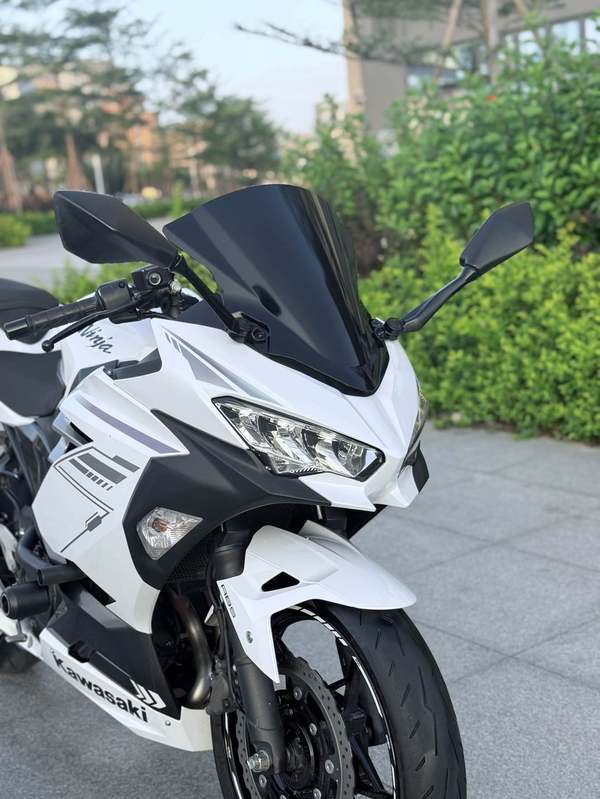 二手川崎Ninja 400