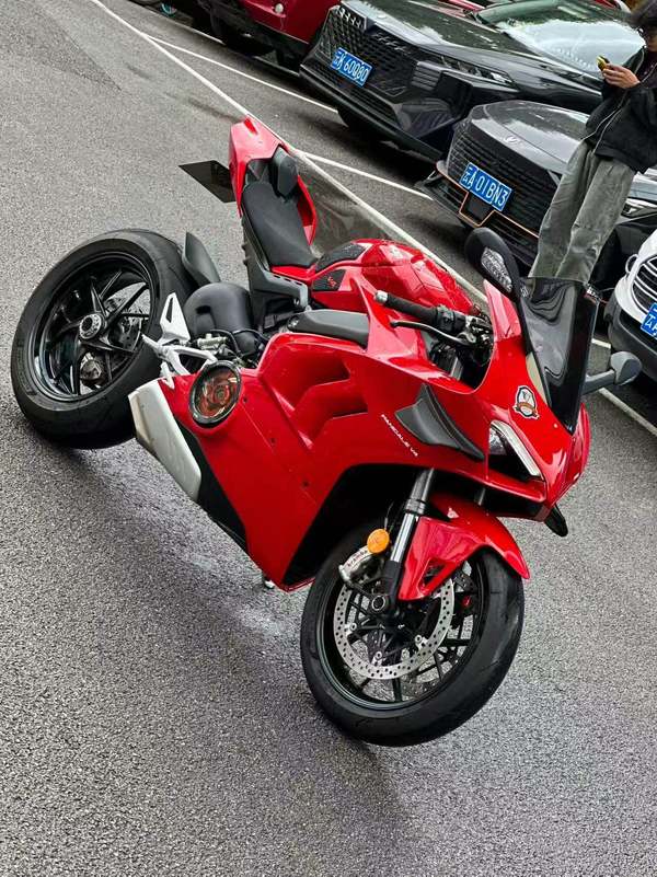 二手杜卡迪Panigale V4