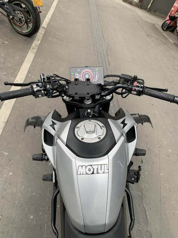 二手春风250NK