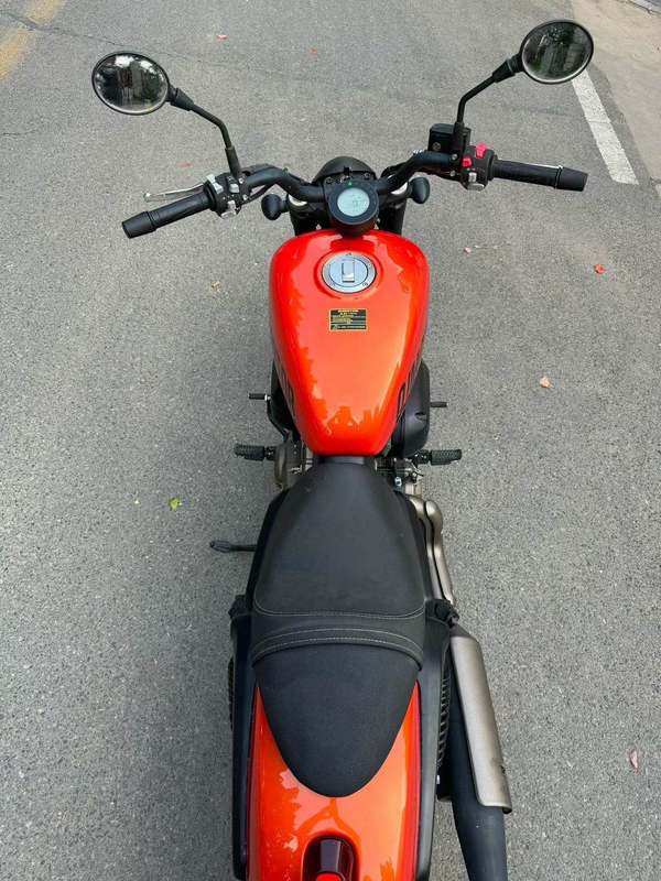 二手QJMOTOR闪300