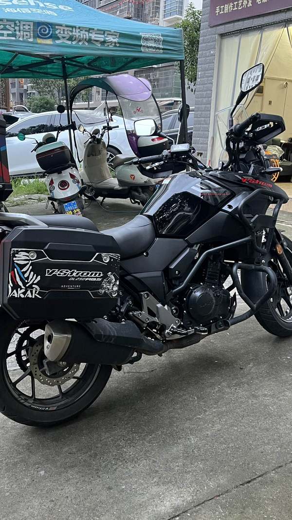 二手豪爵铃木DL250