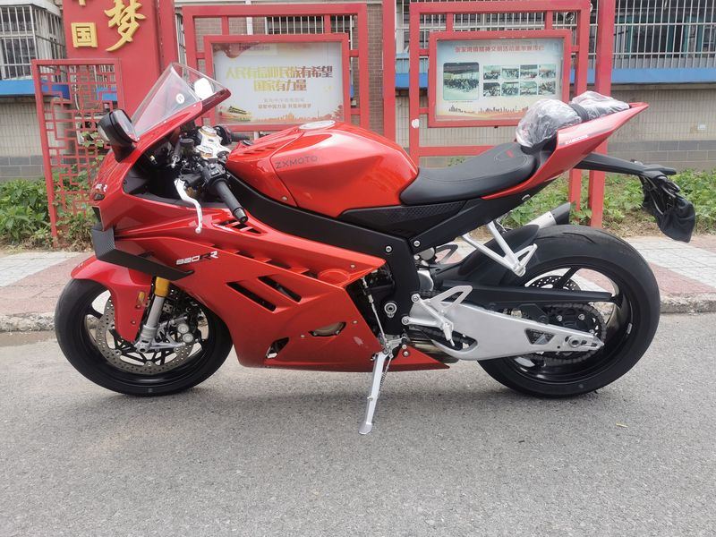 二手张雪机车820RR