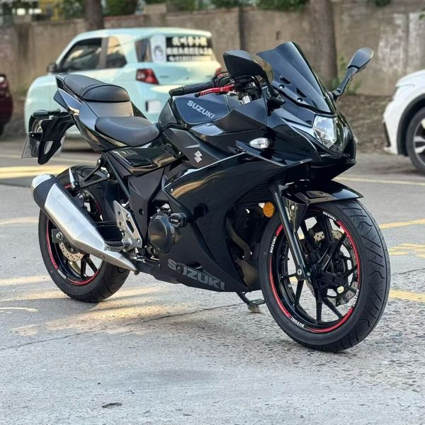二手豪爵铃木GSX250R