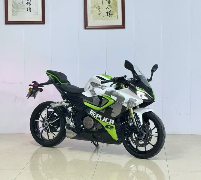 二手QJMOTOR赛250