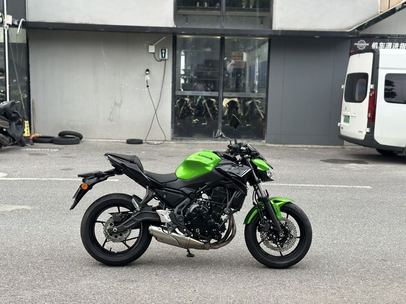 二手川崎Z650