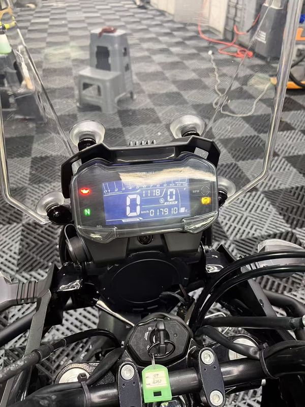 二手豪爵铃木DL250