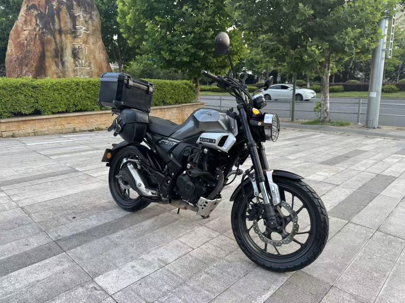 二手新大洲本田CBF190TR