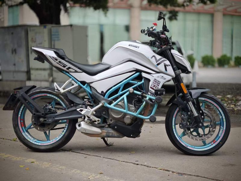 二手春风250NK