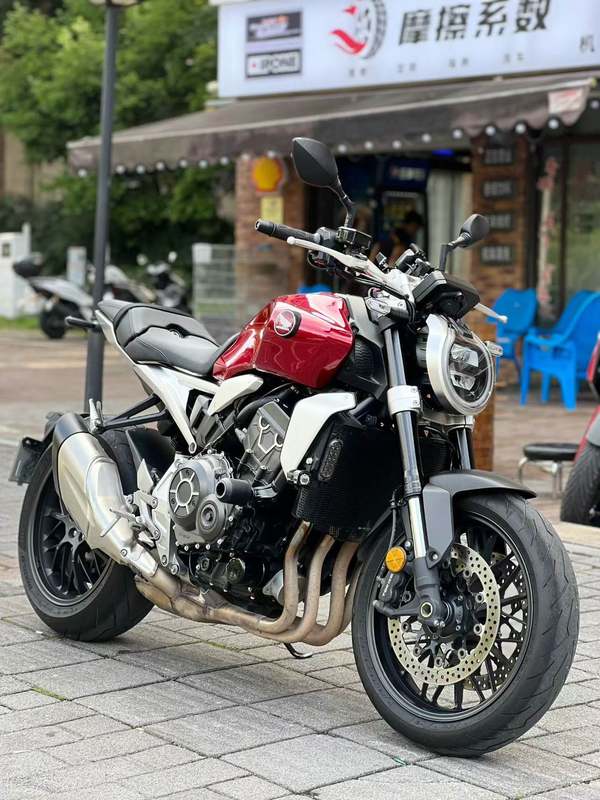 二手本田CB1000R
