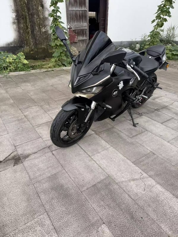 二手QJMOTOR赛350