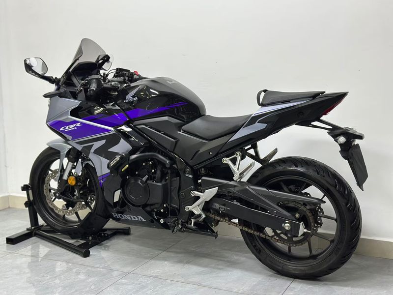 二手本田CBR400R