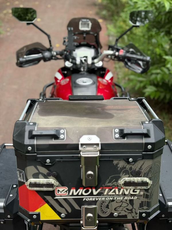 二手贝纳利金鹏 TRK251