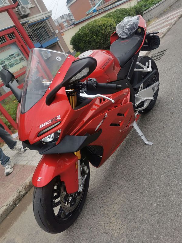 二手张雪机车820RR