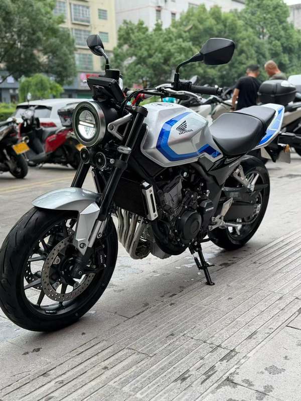 二手本田CB500 Super Four