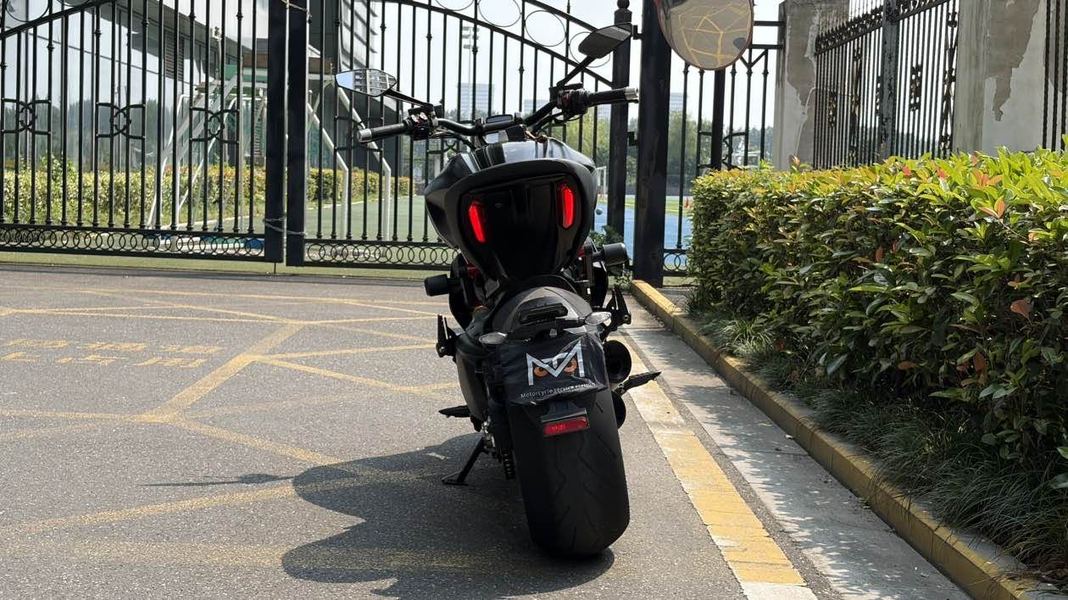二手杜卡迪Diavel 