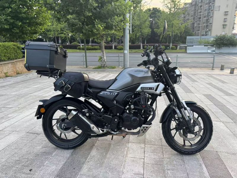 二手新大洲本田CBF190TR