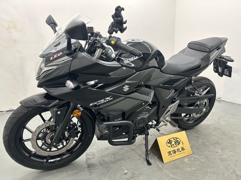 二手豪爵铃木GSX250R