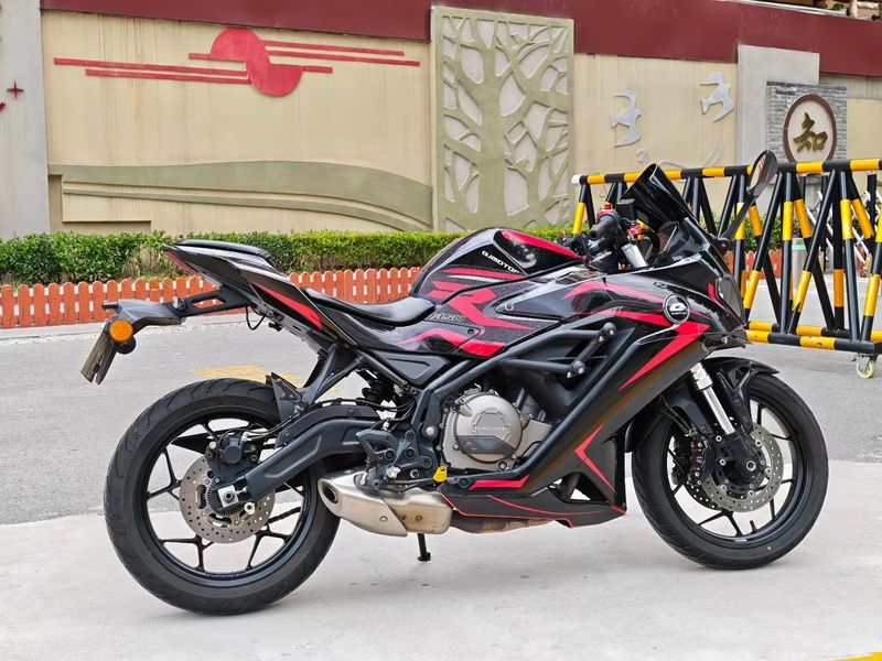 二手QJMOTOR赛350