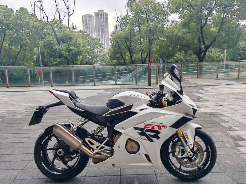 二手张雪机车500RR