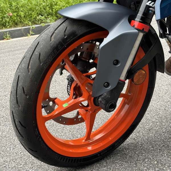 二手KTMR2R390 Duke