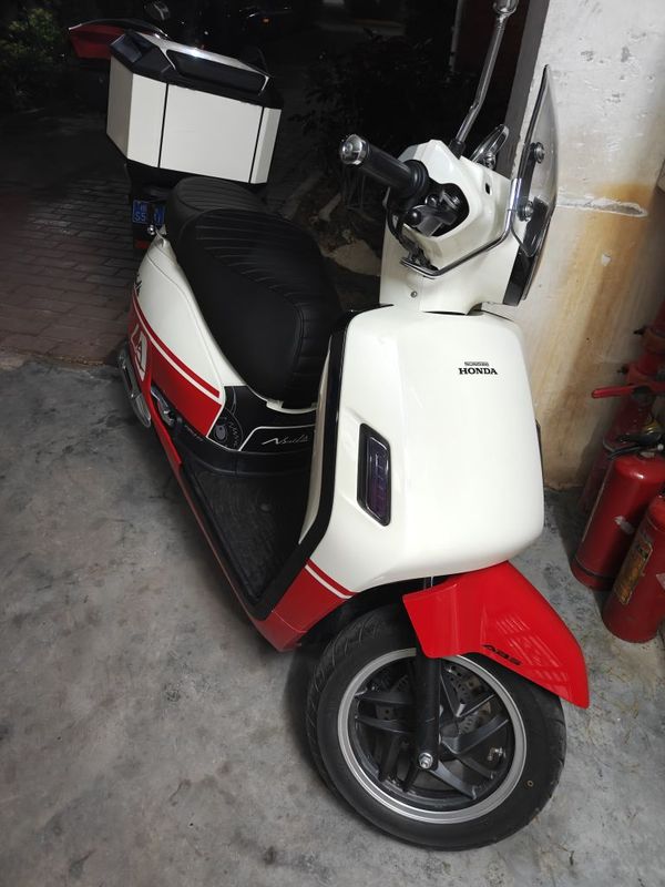 二手新大洲本田NS125LA