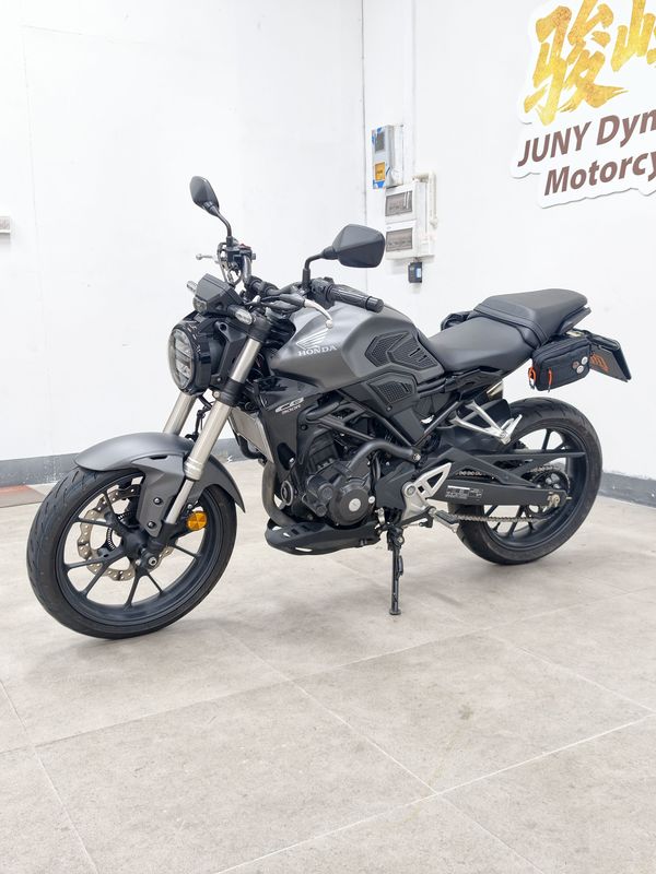 二手本田CB300R