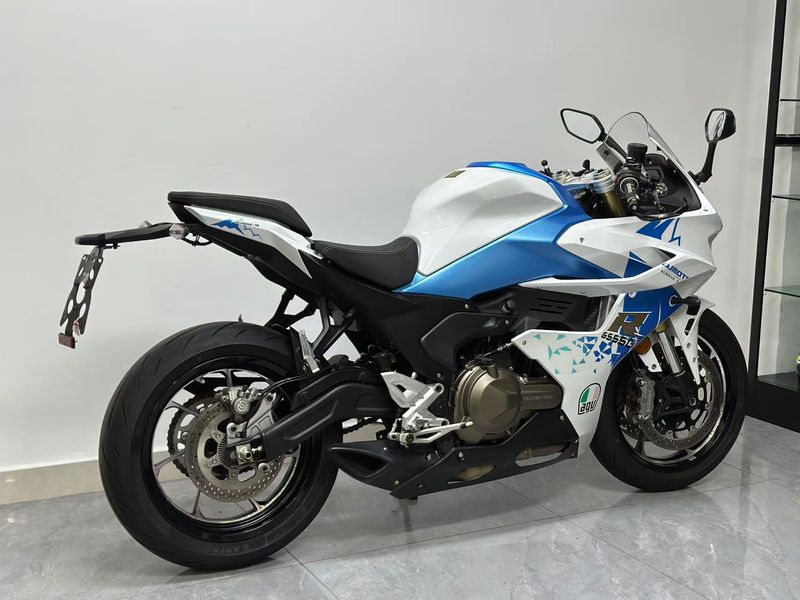 二手QJMOTOR赛550