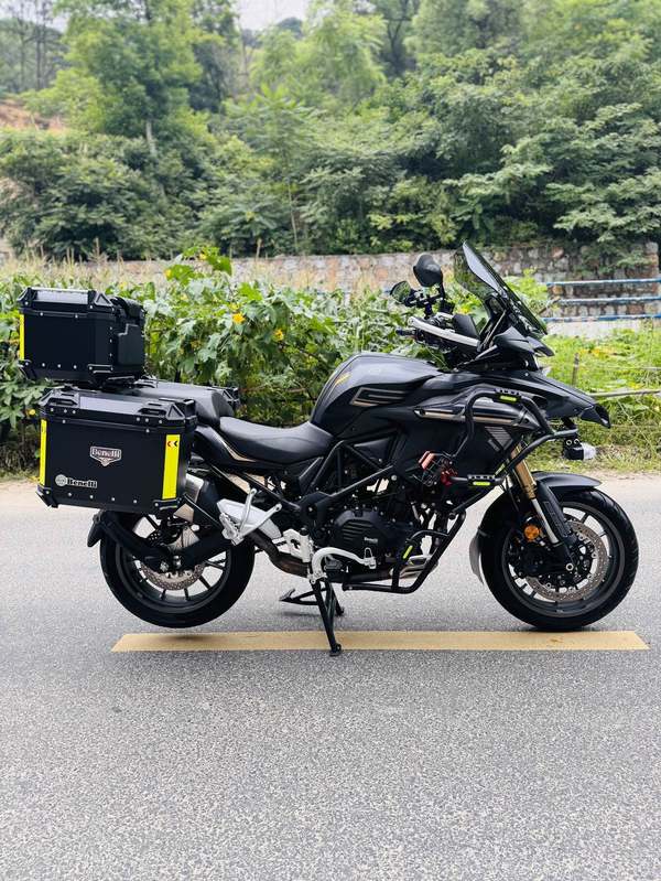 二手贝纳利TRK552