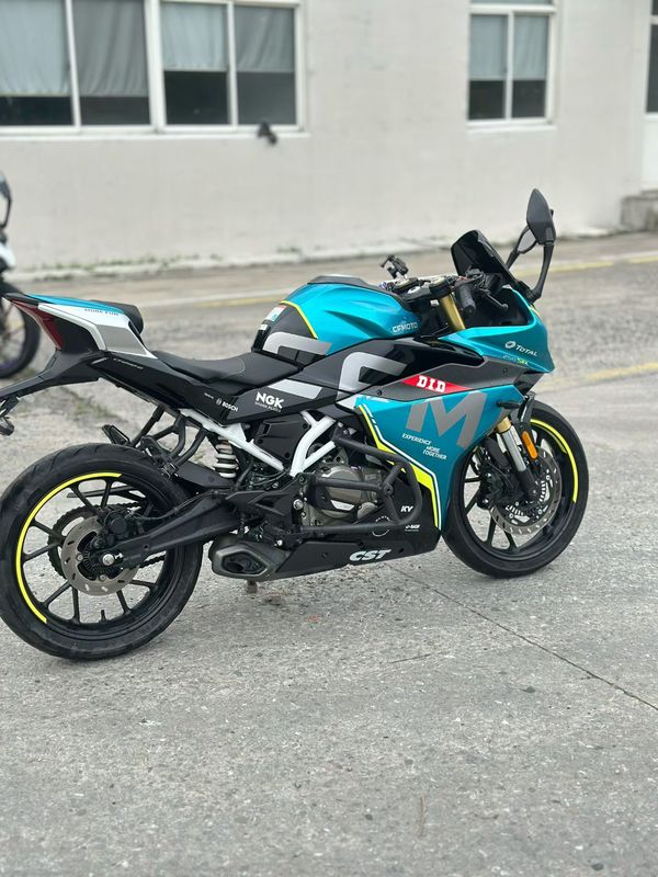 二手春风250SR