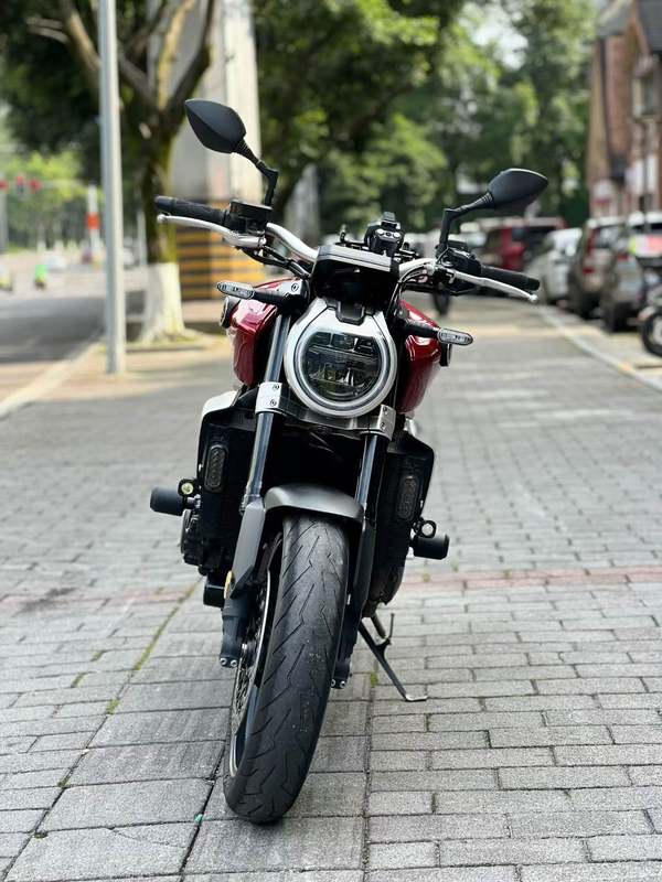 二手本田CB1000R