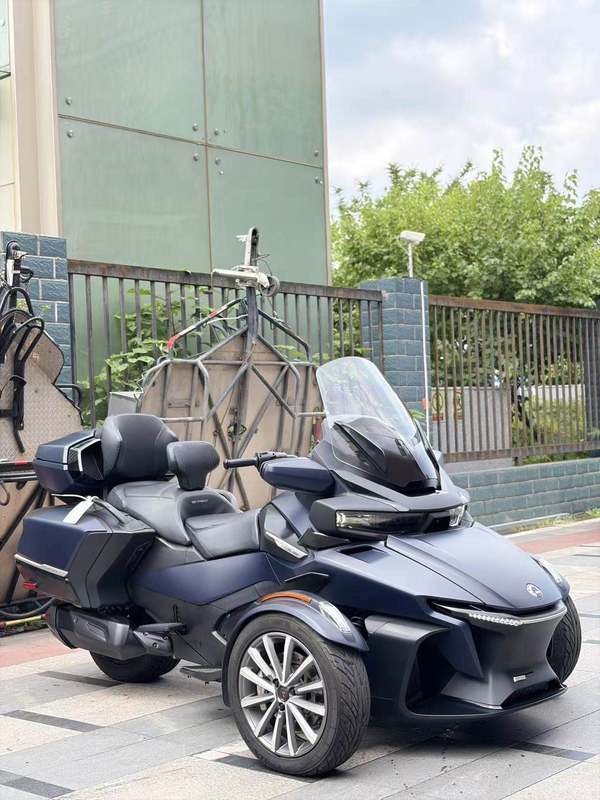 二手庞巴迪Spyder F3 