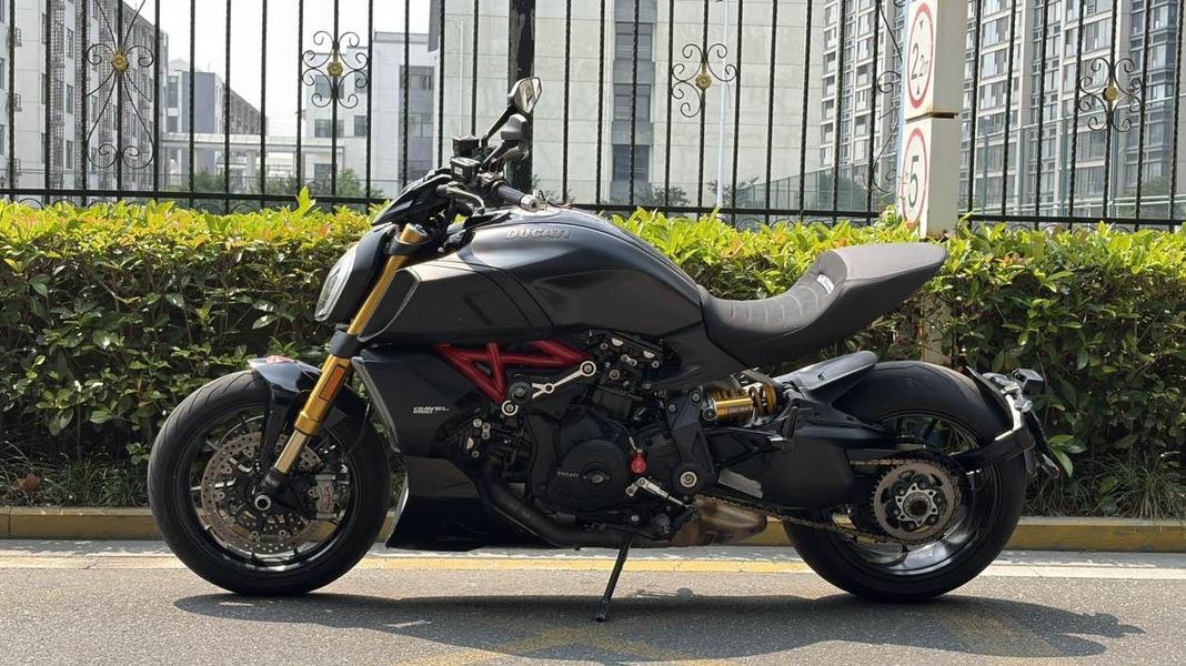 二手杜卡迪Diavel 
