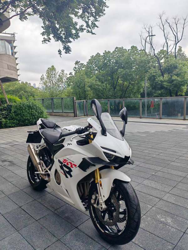 二手张雪机车500RR