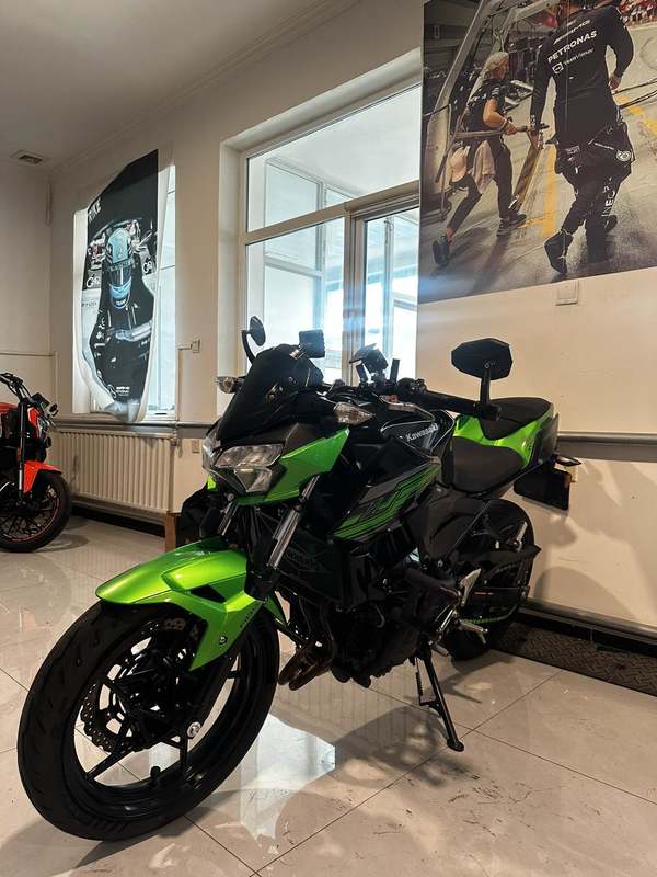 二手川崎Z400