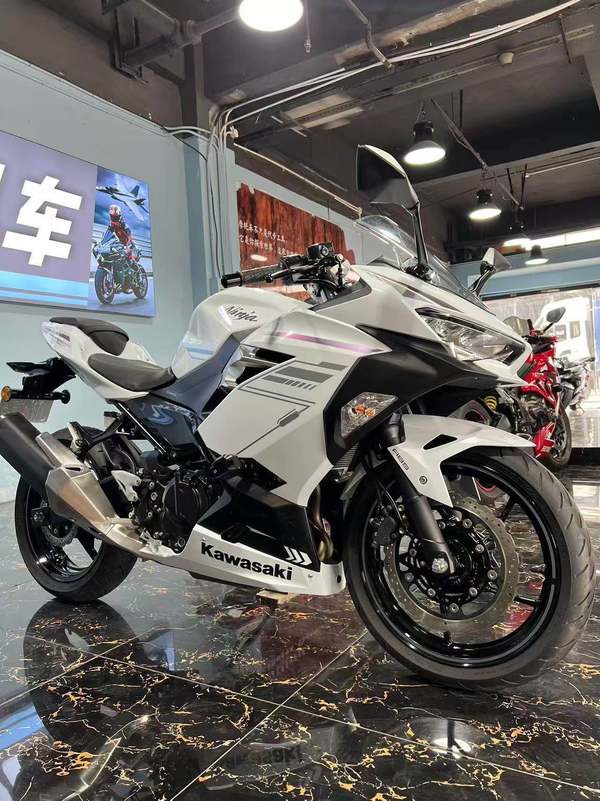 二手川崎Ninja 400