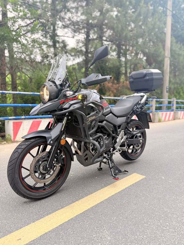 二手豪爵铃木DL250